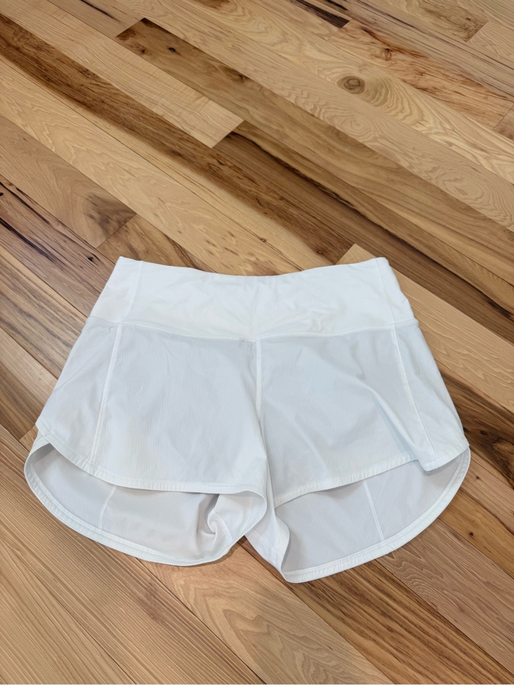 Lululemon White Speed Up Running Shorts | Size 8 | Hidden Pocket